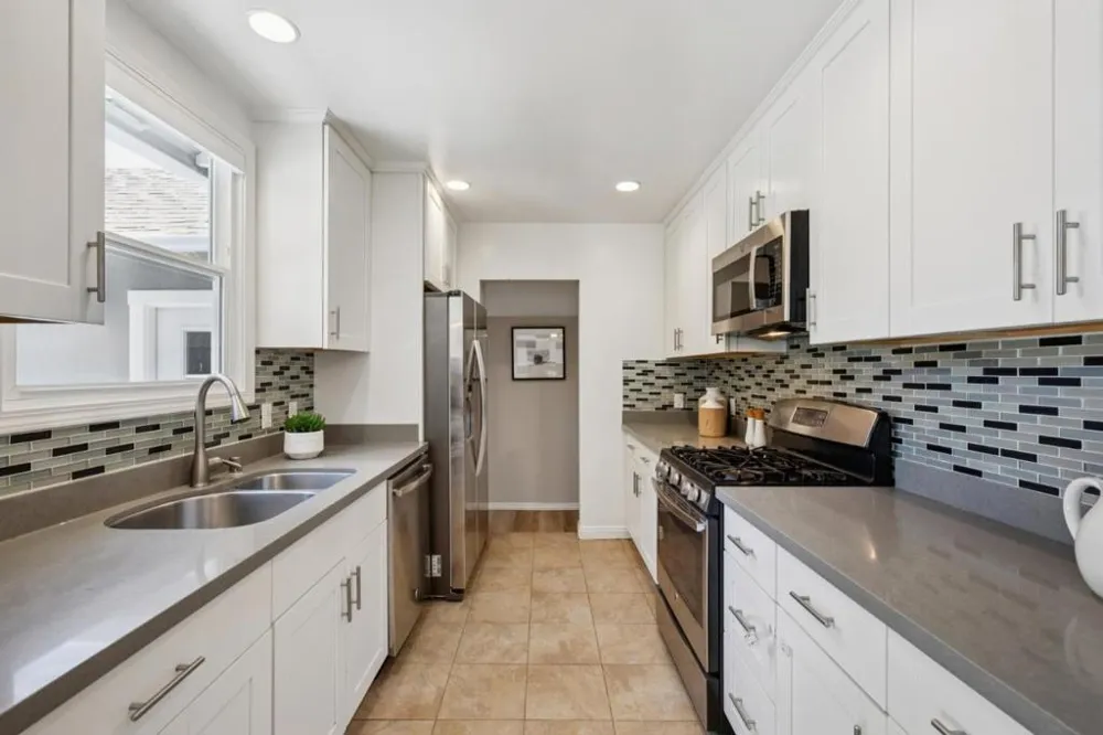 1080 Judson Street Belmont, CA 94002
