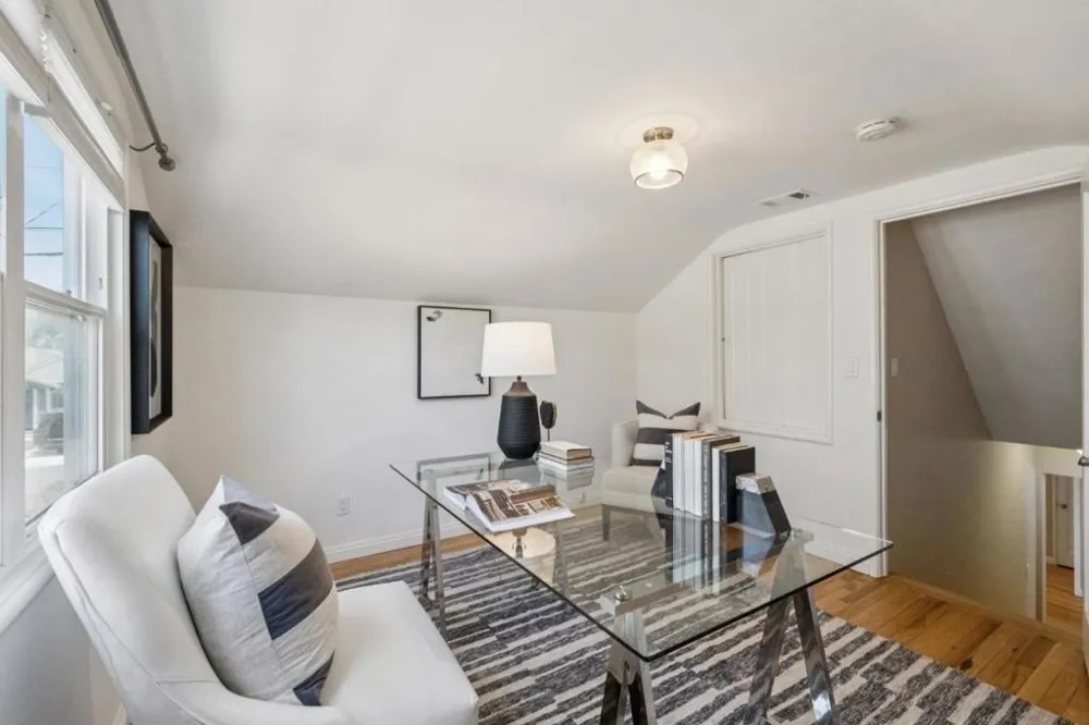 1080 Judson Street Belmont, CA 94002