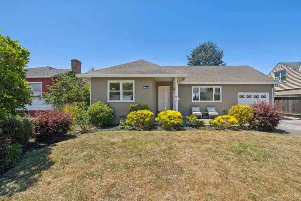 1080 Judson Street Belmont, CA 94002
