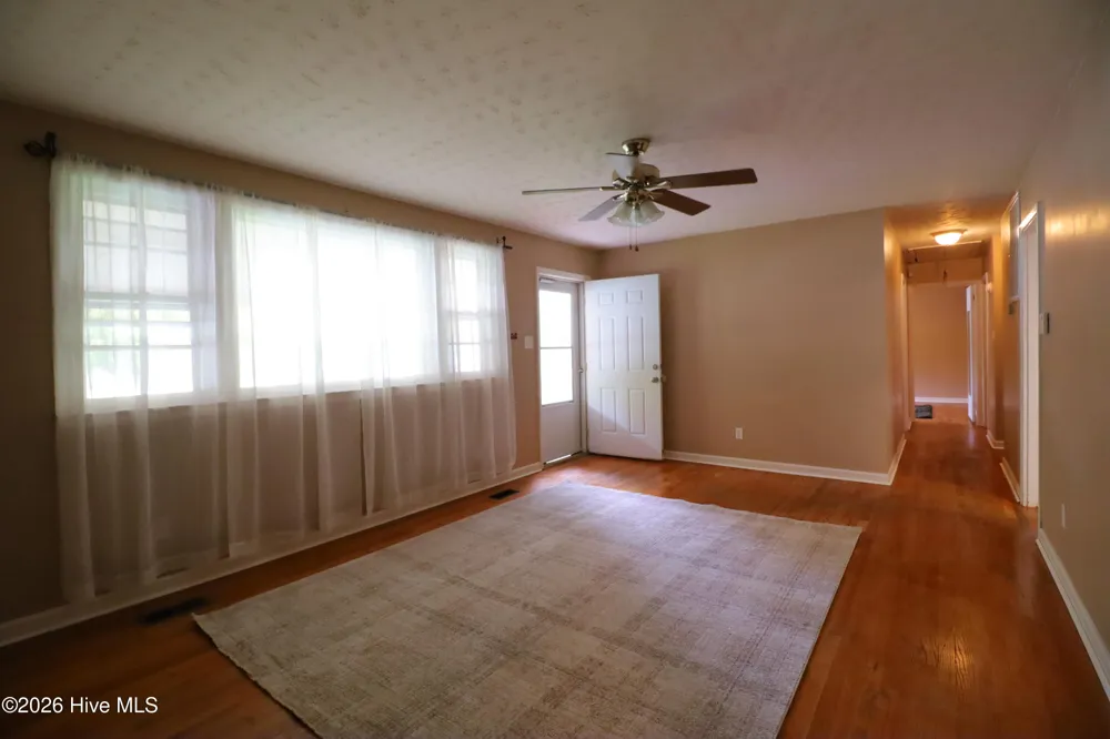 907 Gum Branch Road Jacksonville, NC 28540