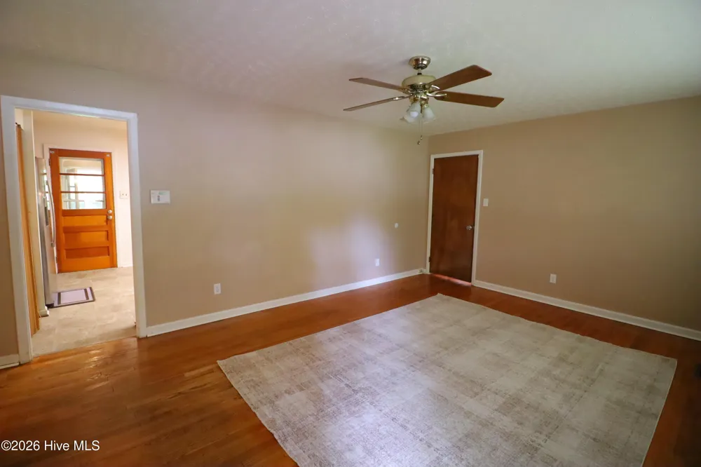 907 Gum Branch Road Jacksonville, NC 28540