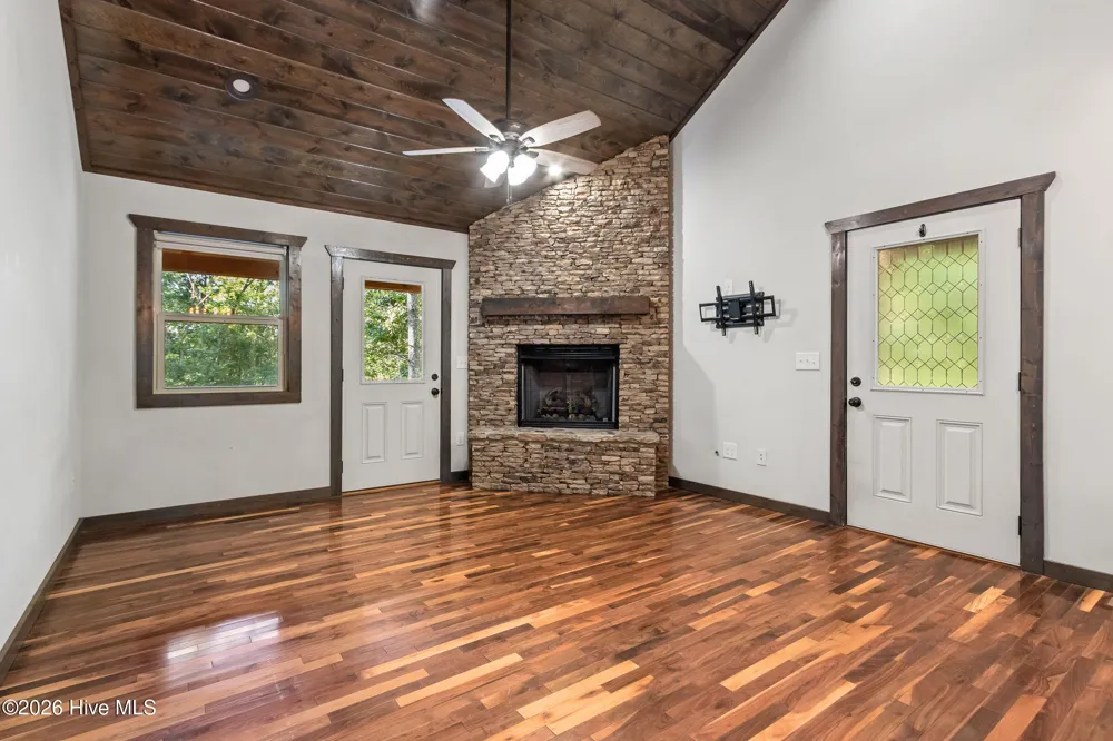 110 Blueberry Hill Murphy, NC 28906