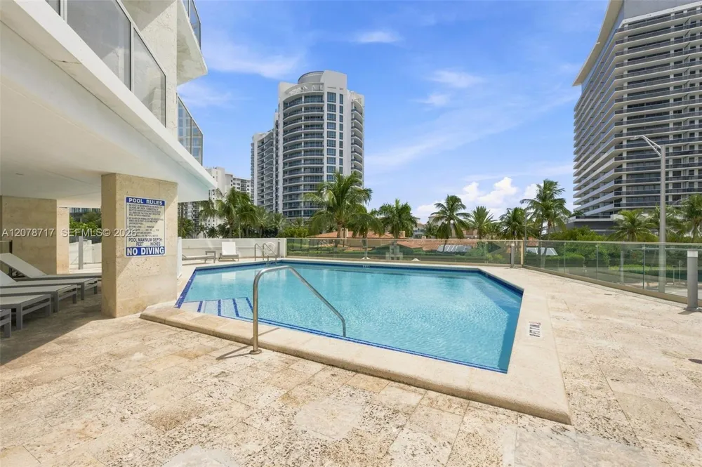5900 Collins Ave #1006 Miami Beach, FL 33140