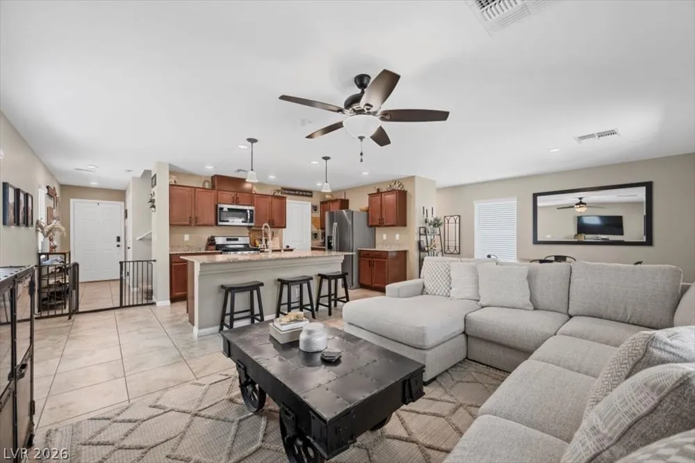 10028 Barbellino Court Las Vegas, NV 89178