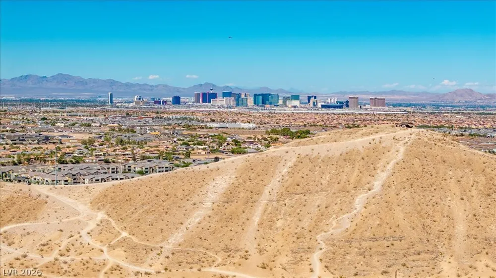 10028 Barbellino Court Las Vegas, NV 89178