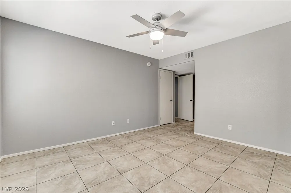 3120 Tarpon Drive #101 Las Vegas, NV 89120