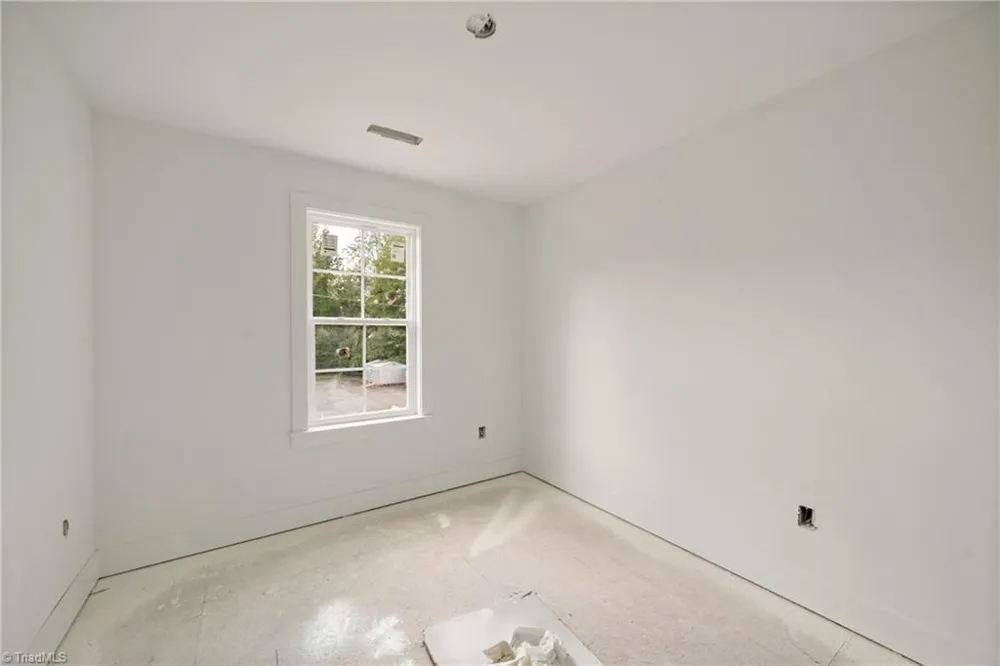 4365 Allen Drive Winston-Salem, NC 27101