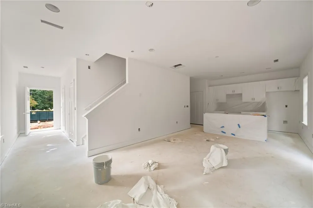 4365 Allen Drive Winston-Salem, NC 27101