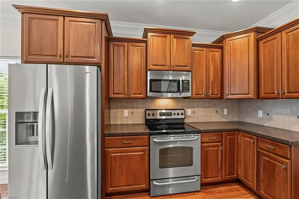 3321 Lower Lake Road Thomasville, NC 27360