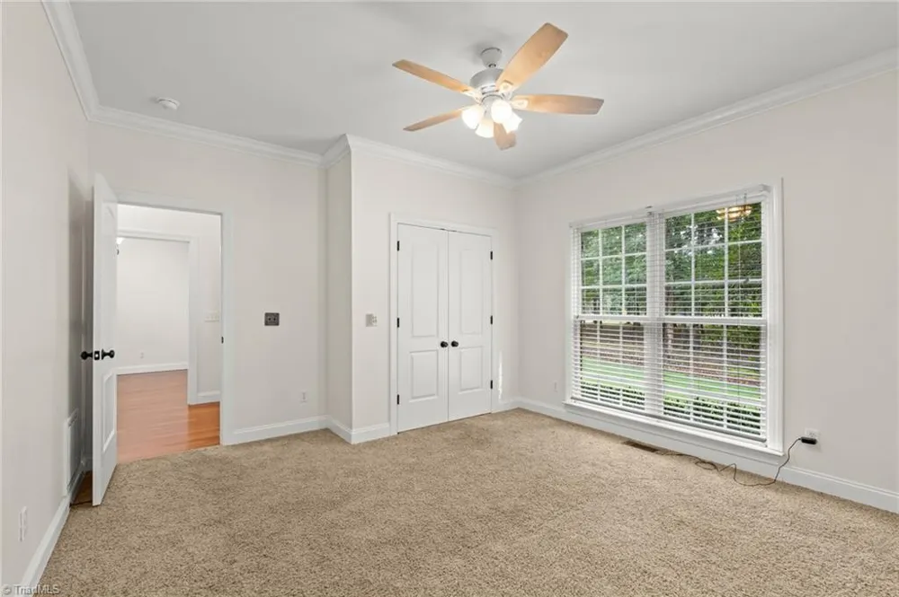 3321 Lower Lake Road Thomasville, NC 27360