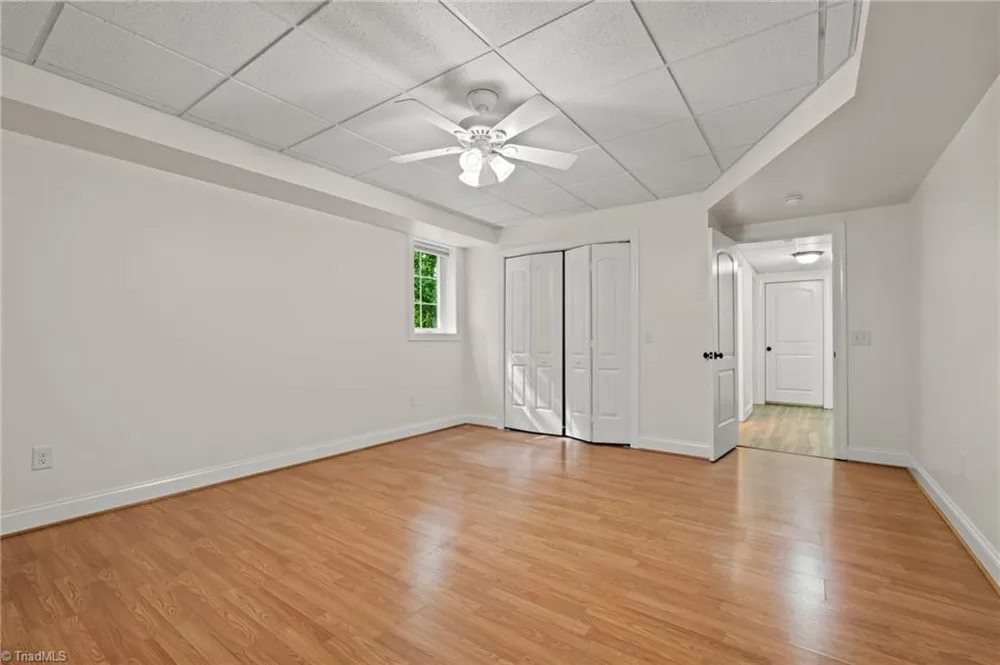 3321 Lower Lake Road Thomasville, NC 27360