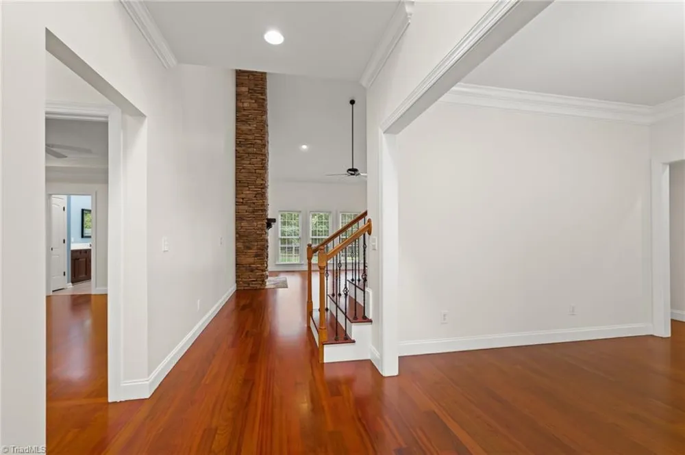 3321 Lower Lake Road Thomasville, NC 27360