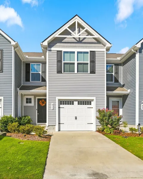 411 Deer Meadow Ln