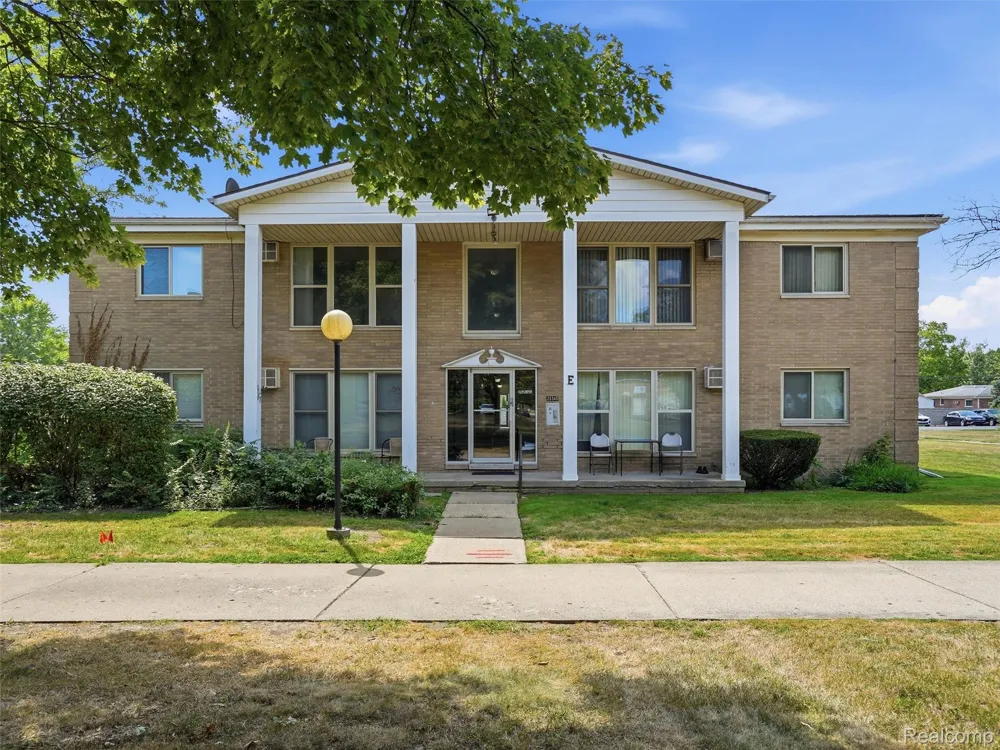 26345 W 7 Mile Road #229 Redford Charter Township, MI 48240