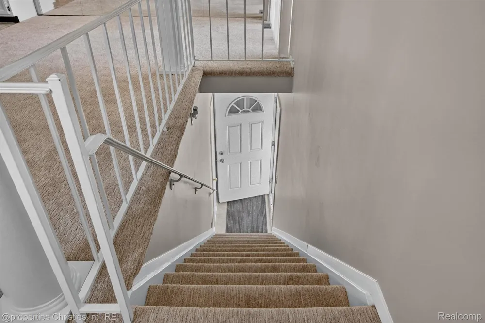 23672 N Rockledge Novi City, MI 48375