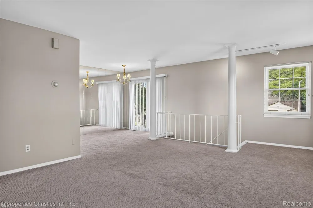 23672 N Rockledge Novi City, MI 48375