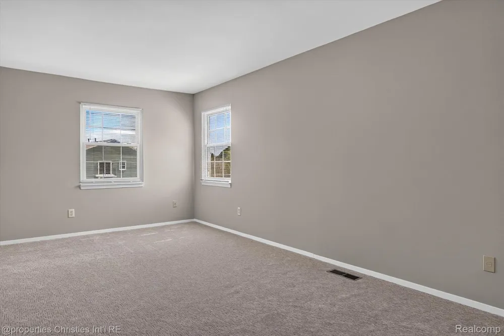 23672 N Rockledge Novi City, MI 48375