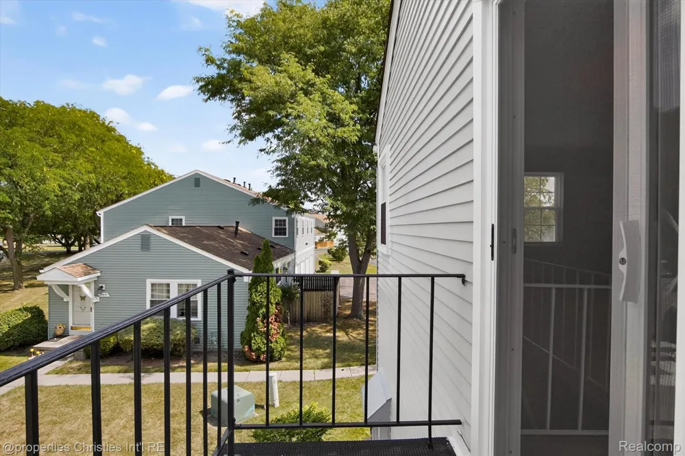 23672 N Rockledge Novi City, MI 48375