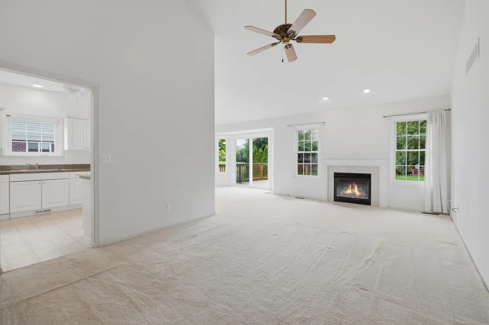 52689 Wildwood Drive Macomb Township, MI 48042
