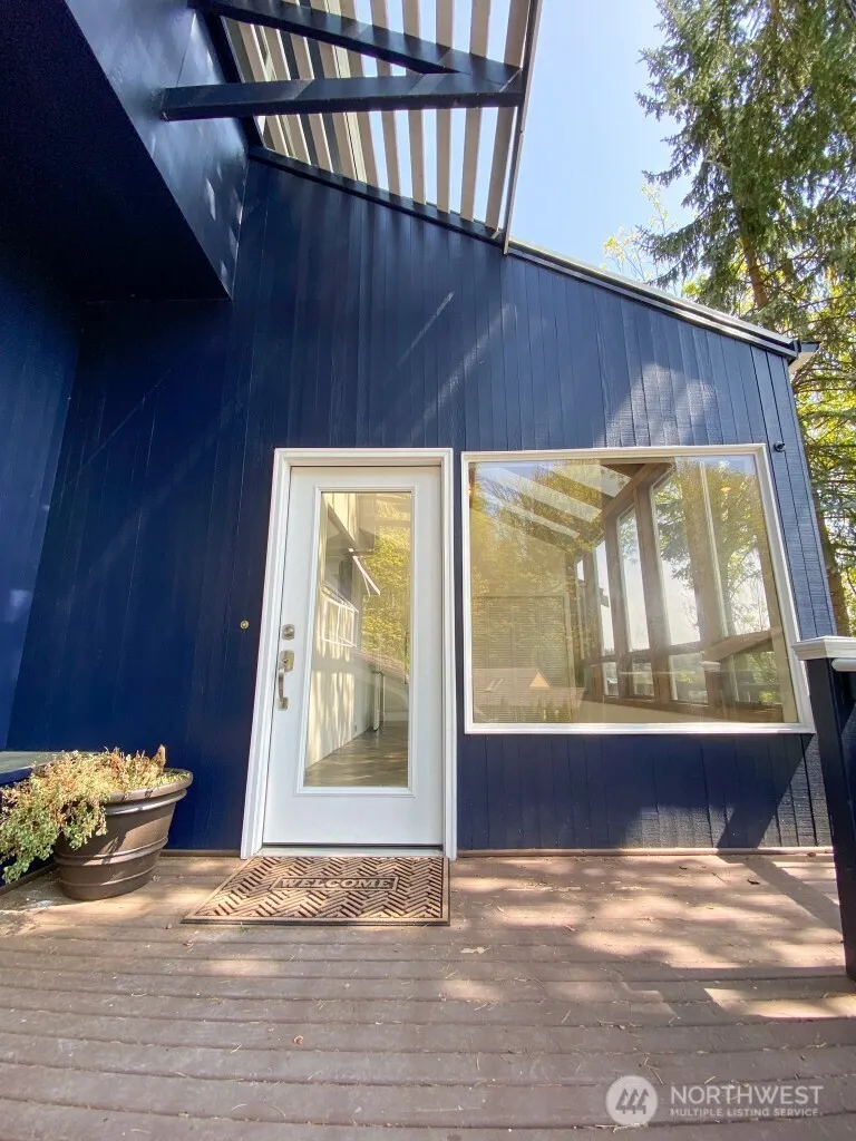 7255 E Mercer Way Mercer Island, WA 98040