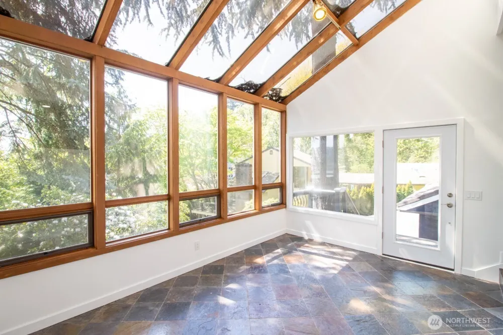 7255 E Mercer Way Mercer Island, WA 98040