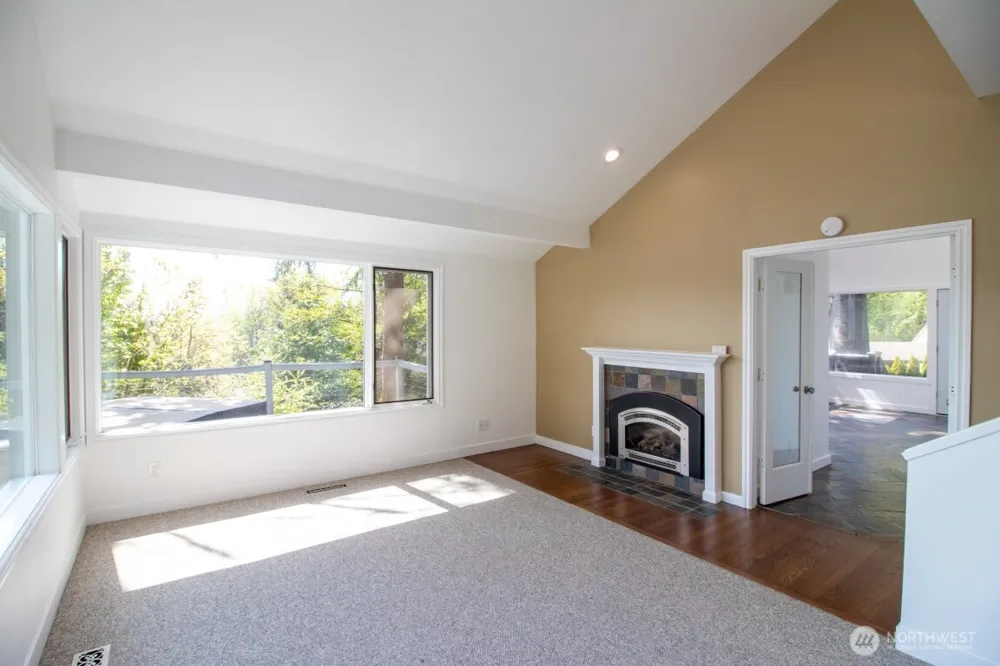 7255 E Mercer Way Mercer Island, WA 98040