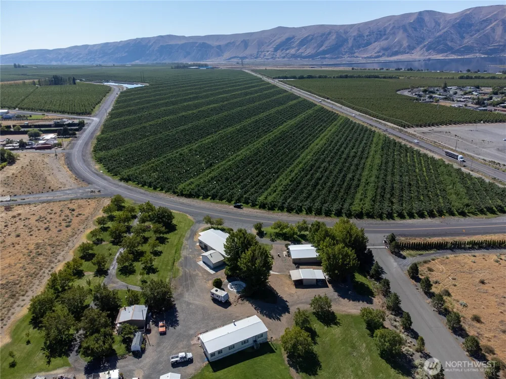 19946 E Desert Aire Dr SW Mattawa, WA 99349