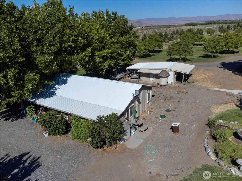 19946 E Desert Aire Dr SW Mattawa, WA 99349