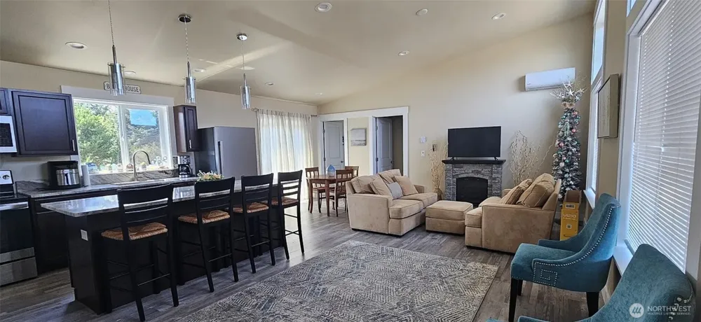 943 Silver King Avenue SE Ocean Shores, WA 98569