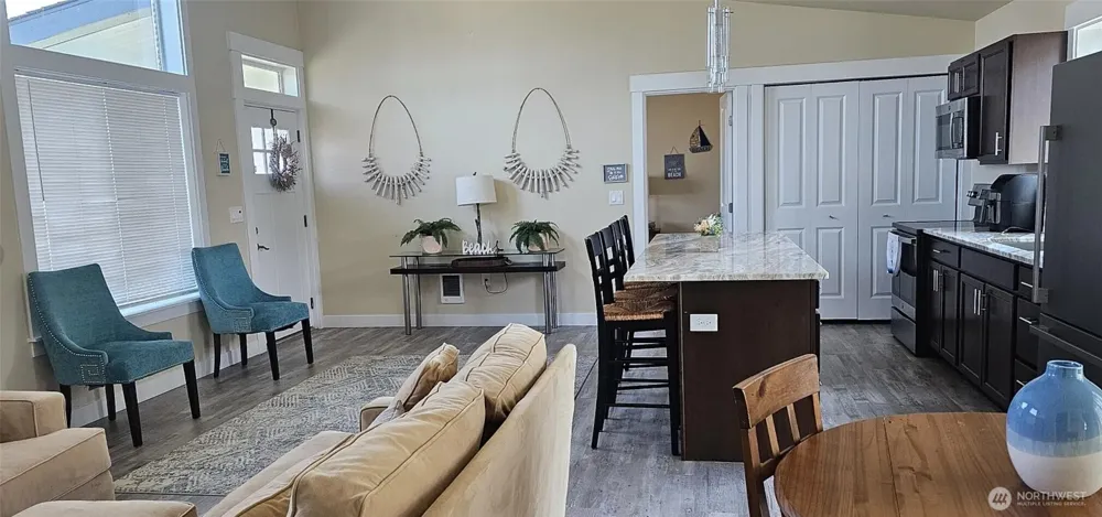 943 Silver King Avenue SE Ocean Shores, WA 98569