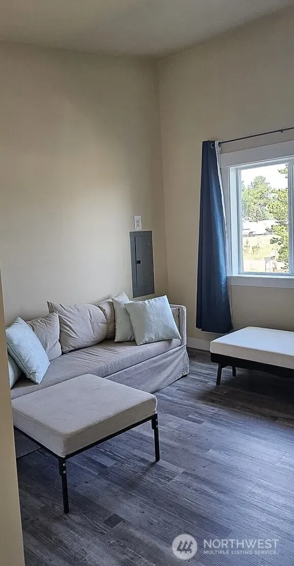 943 Silver King Avenue SE Ocean Shores, WA 98569