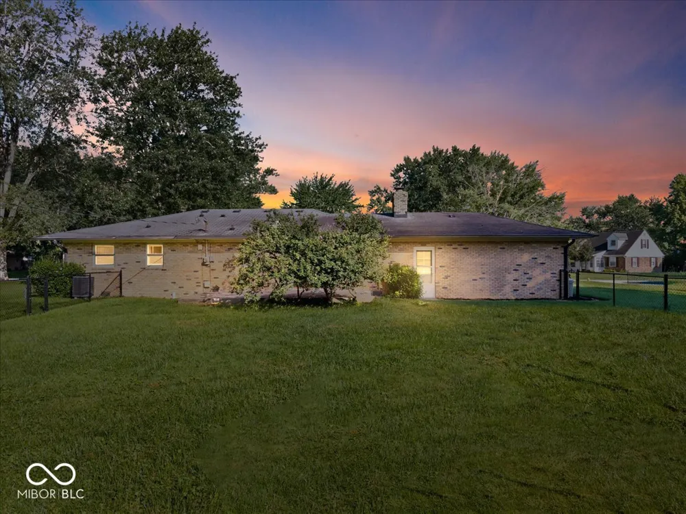 451 Green Valley Drive Greenwood, IN 46142