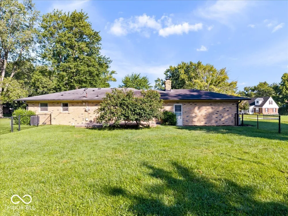 451 Green Valley Drive Greenwood, IN 46142