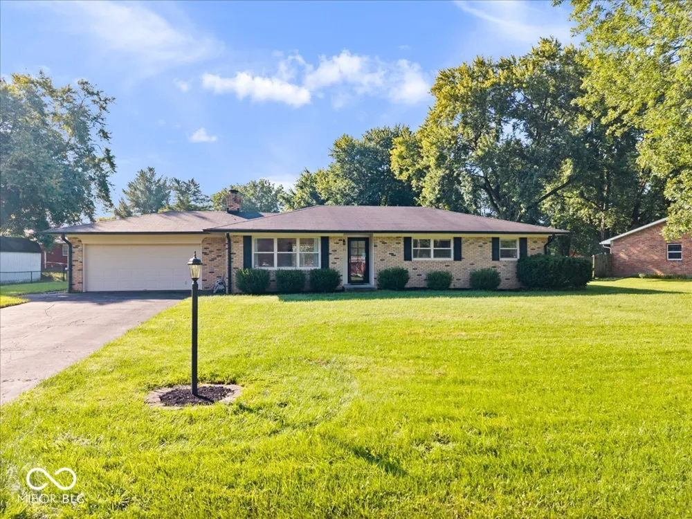 451 Green Valley Drive Greenwood, IN 46142