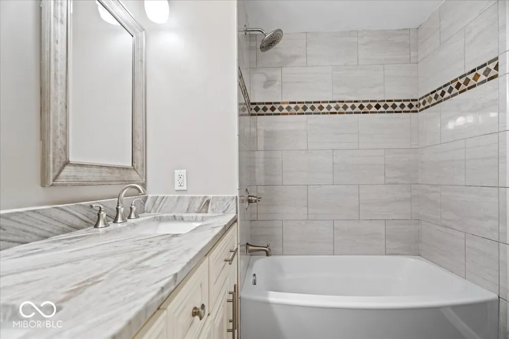 451 Green Valley Drive Greenwood, IN 46142