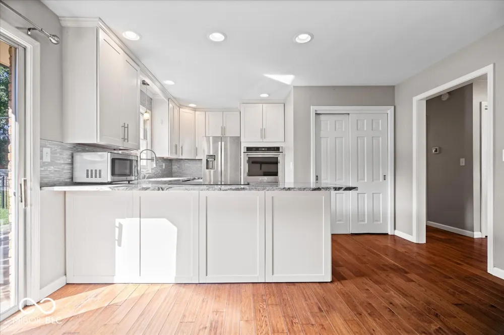 451 Green Valley Drive Greenwood, IN 46142