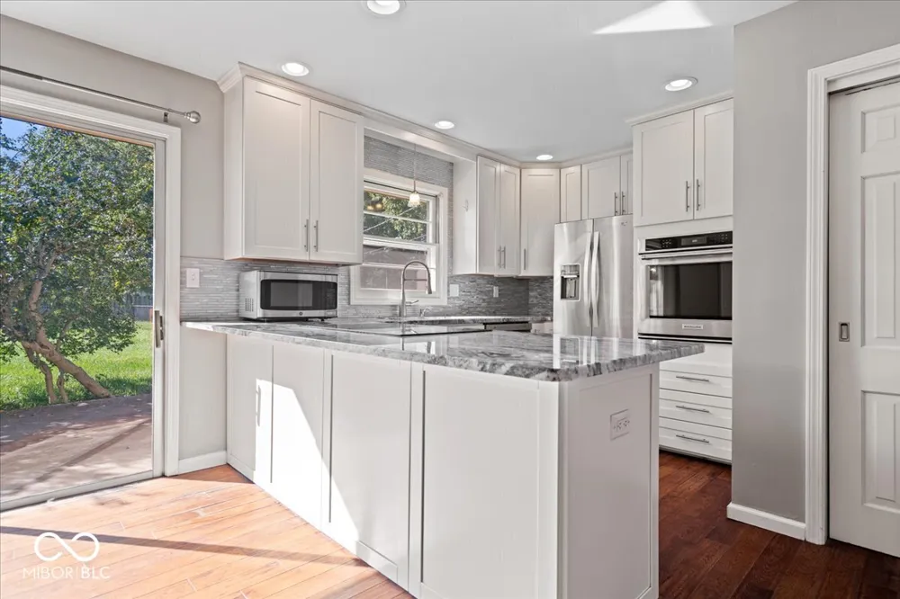 451 Green Valley Drive Greenwood, IN 46142