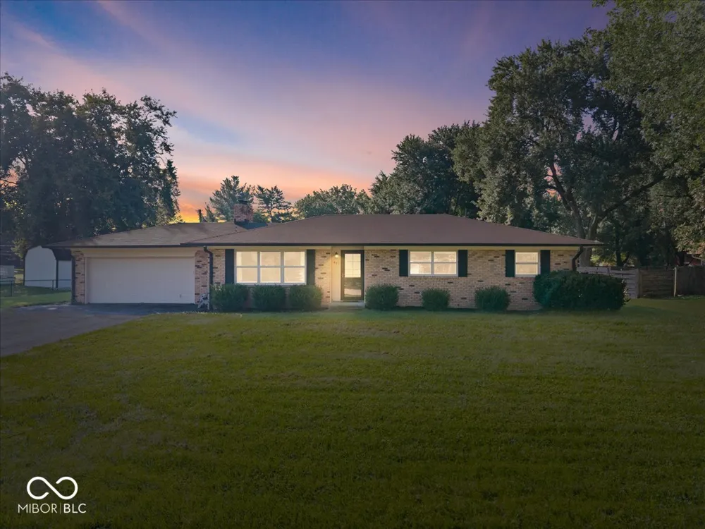 451 Green Valley Drive Greenwood, IN 46142