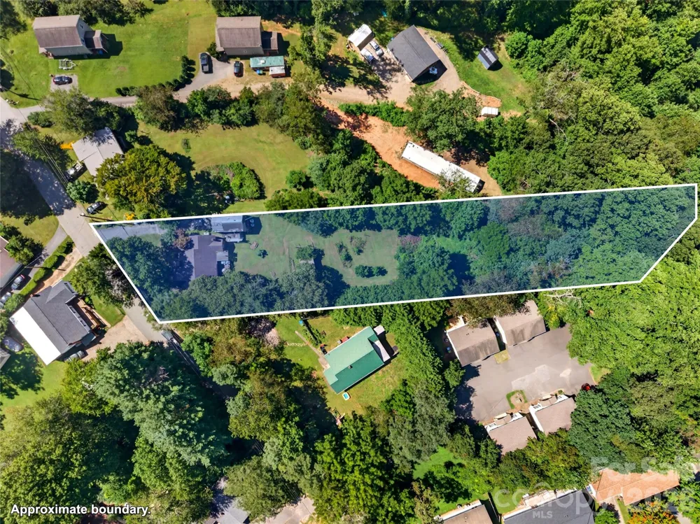 21 Maple Avenue Candler, NC 28715