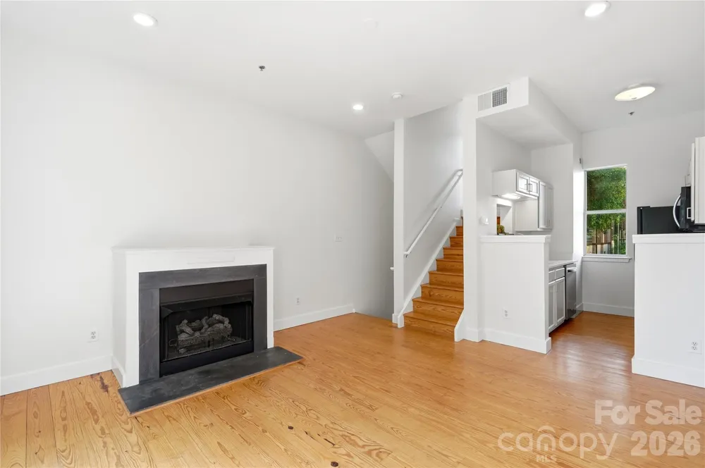 2090 Atherton Heights Lane Charlotte, NC 28203