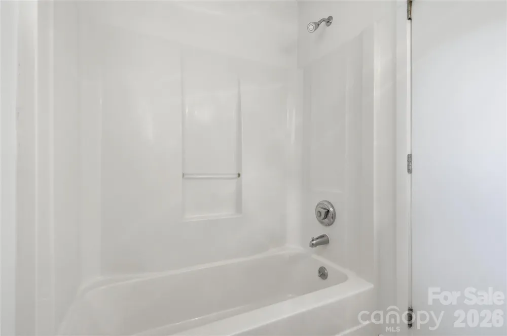 2090 Atherton Heights Lane Charlotte, NC 28203