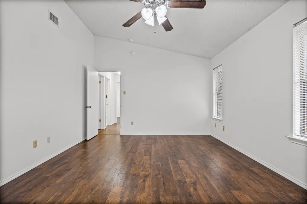 4613 MOLERA DRIVE Austin, TX 78749