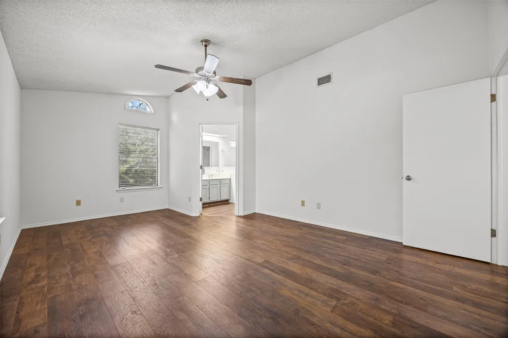 4613 MOLERA DRIVE Austin, TX 78749