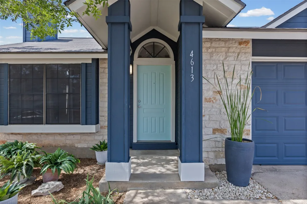 4613 MOLERA DRIVE Austin, TX 78749