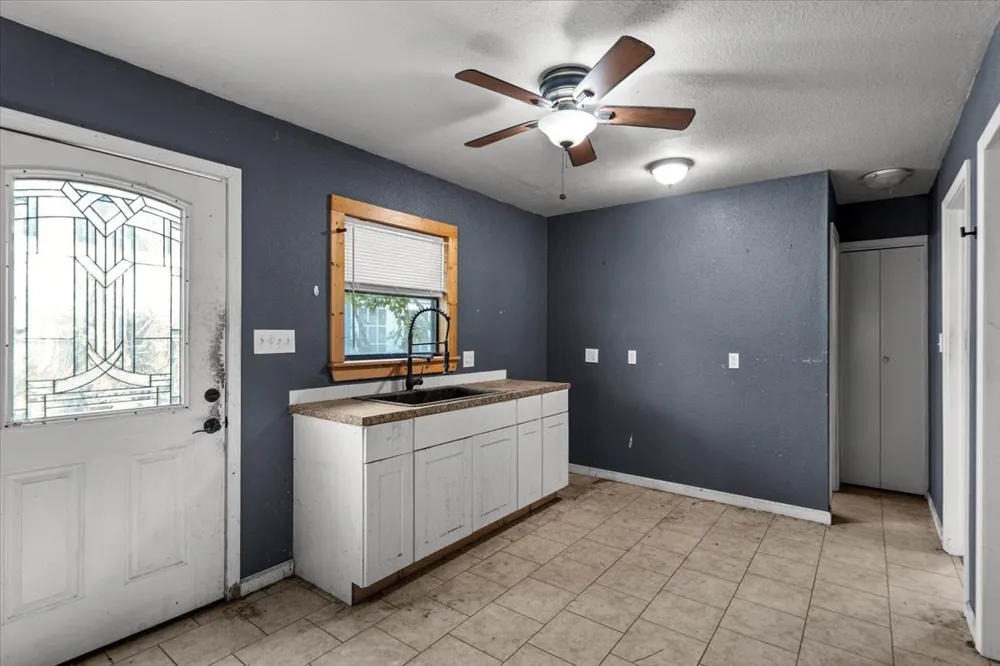 138 Forest Lane Bastrop, TX 78602