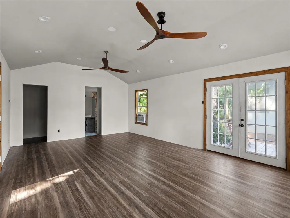 138 Forest Lane Bastrop, TX 78602