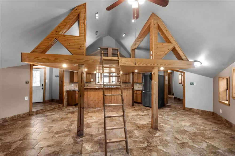 138 Forest Lane Bastrop, TX 78602