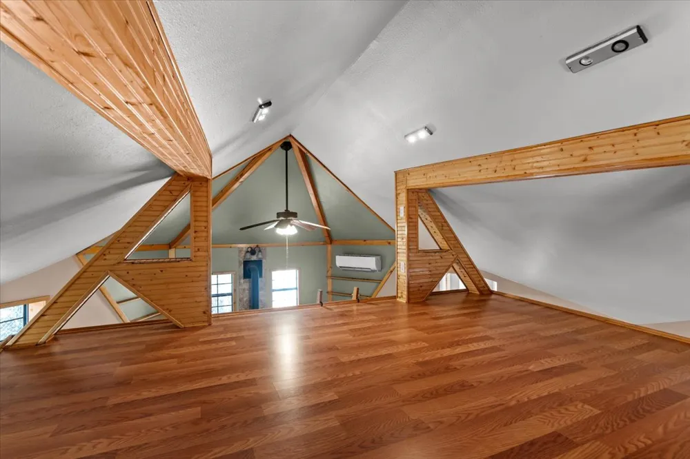 138 Forest Lane Bastrop, TX 78602