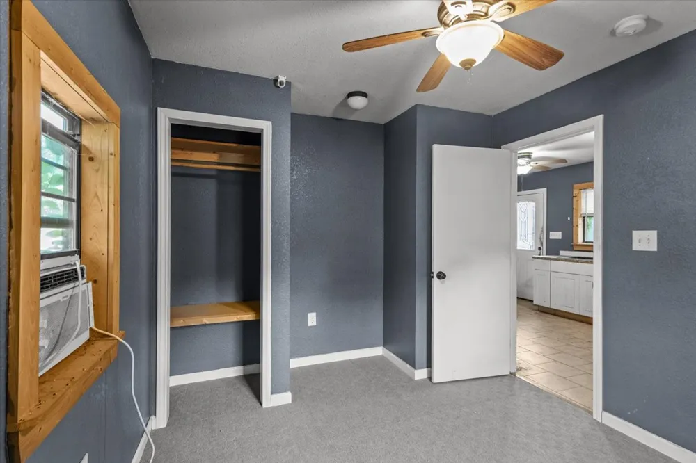 138 Forest Lane Bastrop, TX 78602