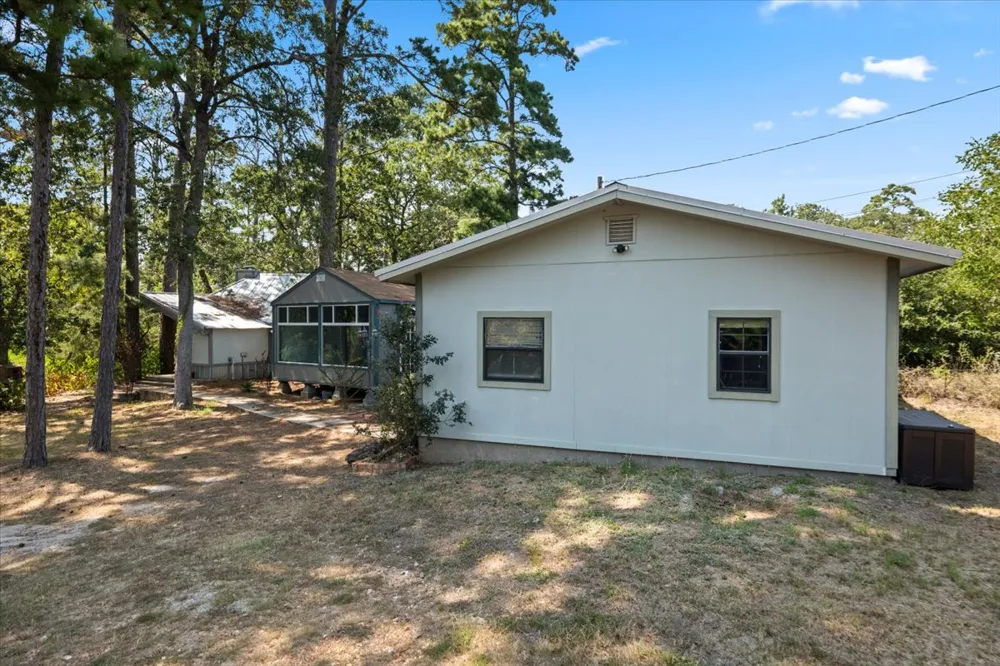 138 Forest Lane Bastrop, TX 78602